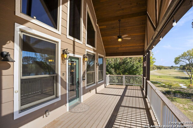 Image 33 of 50 For 3615 Riverside Dr.