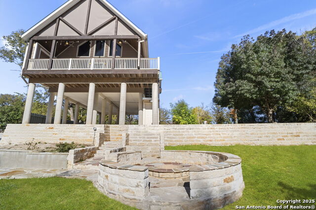 Image 41 of 50 For 3615 Riverside Dr.