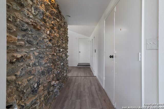 Image 13 of 35 For 8202 Brixton