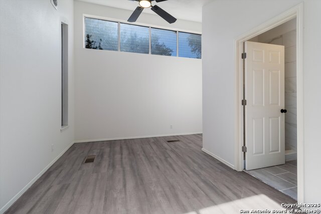 Image 28 of 35 For 8202 Brixton