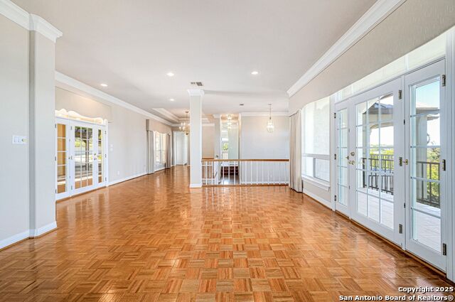 Image 25 of 65 For 305 Lakewood