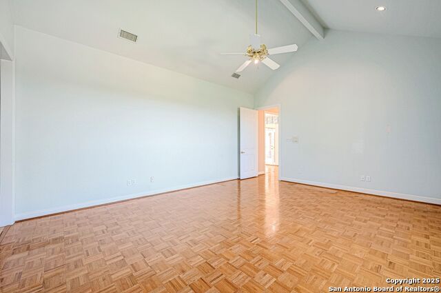 Image 32 of 65 For 305 Lakewood