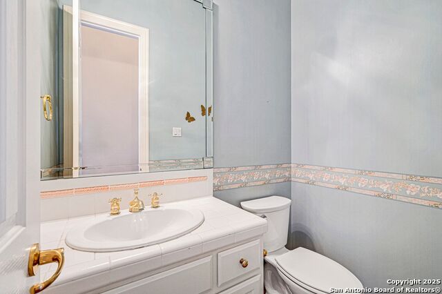 Image 38 of 65 For 305 Lakewood