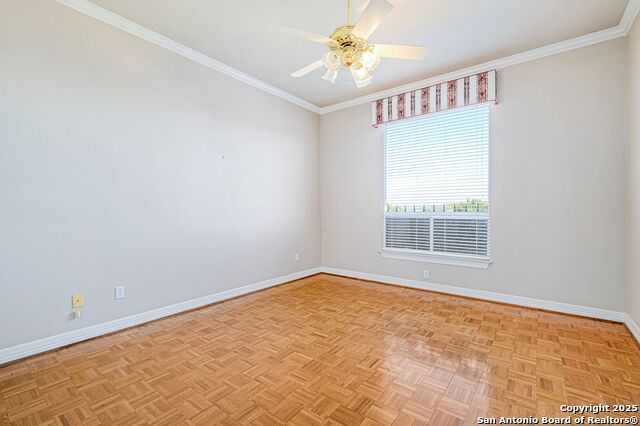 Image 40 of 65 For 305 Lakewood