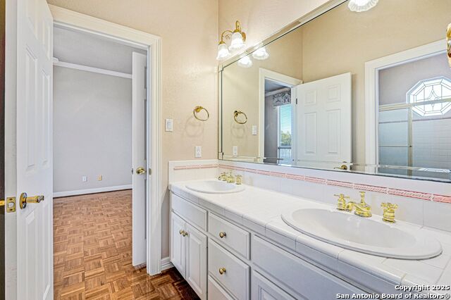 Image 41 of 65 For 305 Lakewood