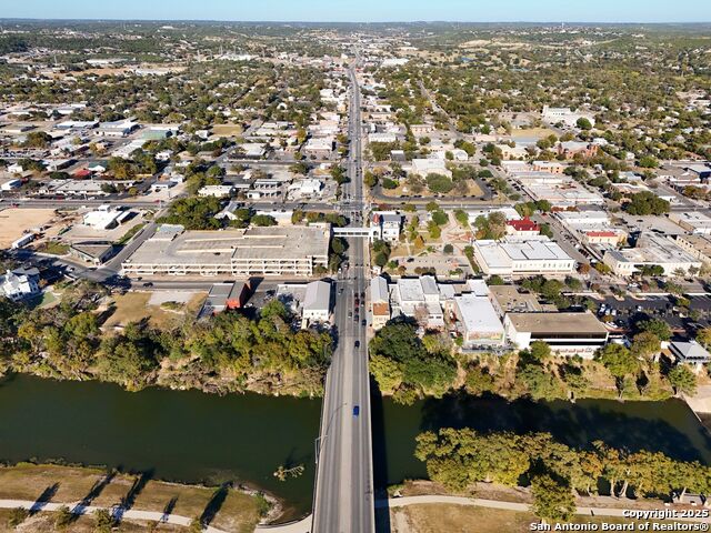 Image 58 of 65 For 305 Lakewood