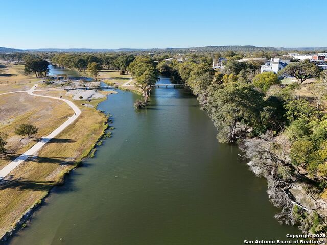 Image 59 of 65 For 305 Lakewood