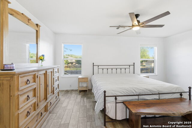 Image 20 of 47 For 1710 Mountain Brook