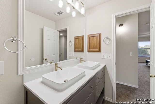 Image 37 of 47 For 1710 Mountain Brook