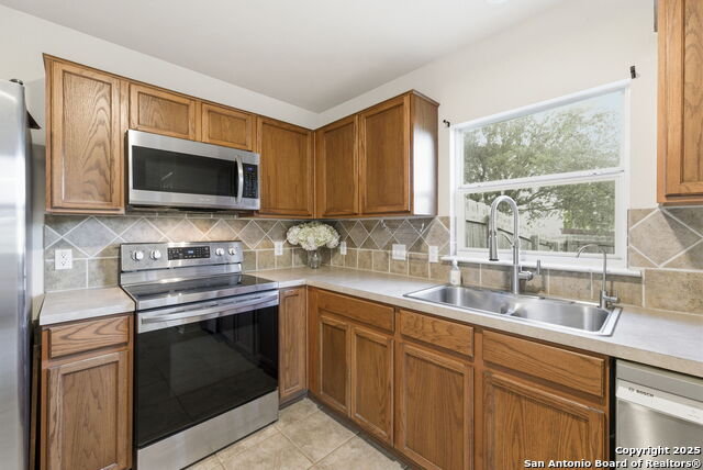 Image 6 of 47 For 1710 Mountain Brook