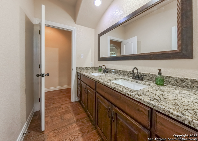 Image 28 of 49 For 113 Westfield Landing