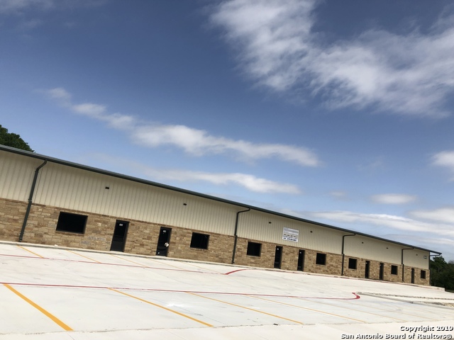 Listing photo id 2 for 8801 Fm 1976  113