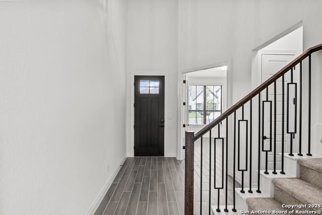 Image 6 of 33 For 12461 Nazareth