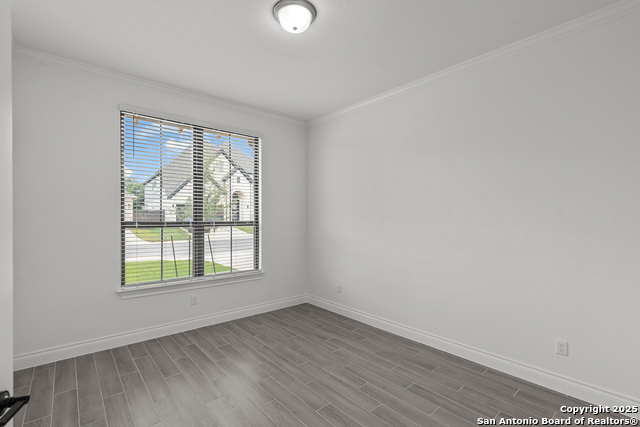 Image 8 of 33 For 12461 Nazareth