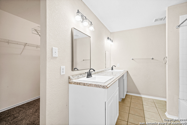 Image 15 of 22 For 3818 Amber  