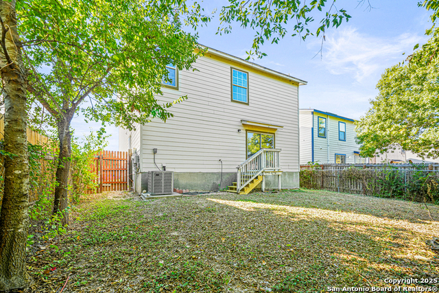 Image 21 of 22 For 3818 Amber  