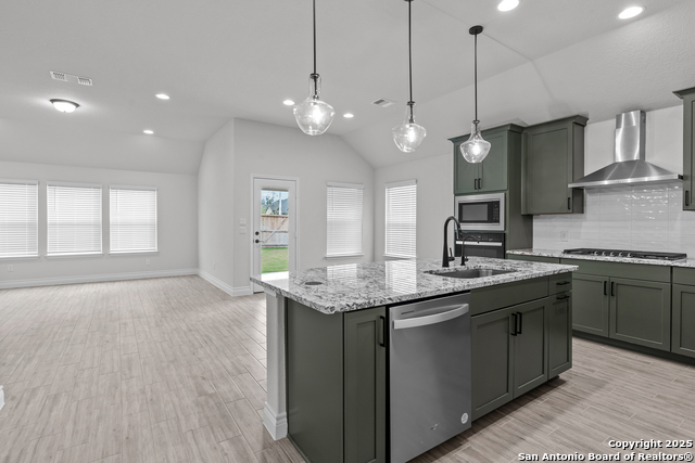 Image 10 of 27 For 338 Bodensee Place