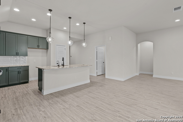 Image 19 of 27 For 338 Bodensee Place