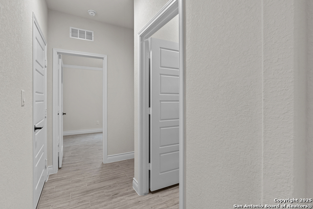 Image 7 of 27 For 338 Bodensee Place