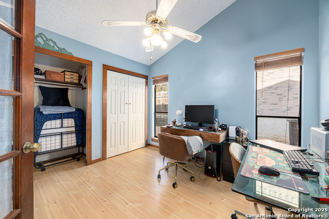 Image 15 of 36 For 15050 Digger Dr