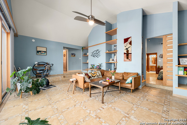 Image 18 of 36 For 15050 Digger Dr