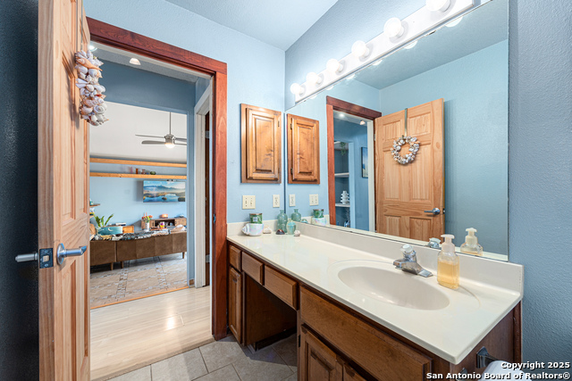 Image 22 of 36 For 15050 Digger Dr