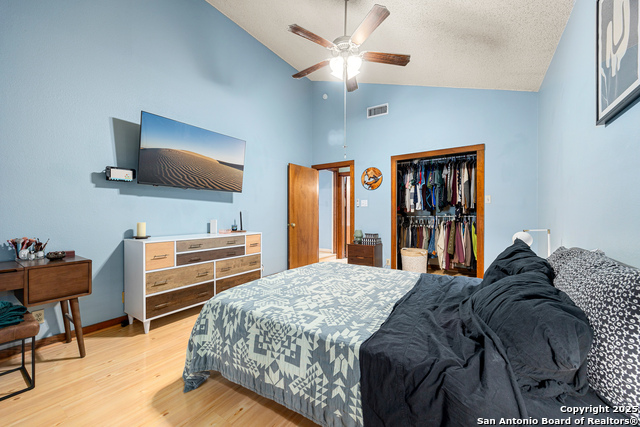 Image 28 of 36 For 15050 Digger Dr