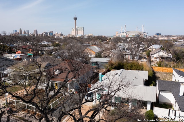 Image 21 of 22 For 415 Florida