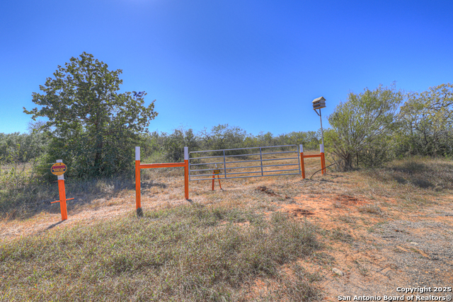 Image 41 of 50 For 881 And 1011 Twin Creeks