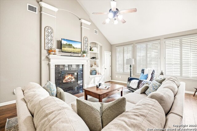 Image 15 of 65 For 2738 Trinity View