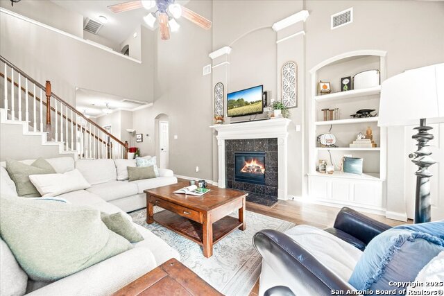 Image 16 of 65 For 2738 Trinity View