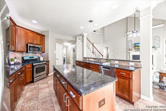 Image 17 of 65 For 2738 Trinity View