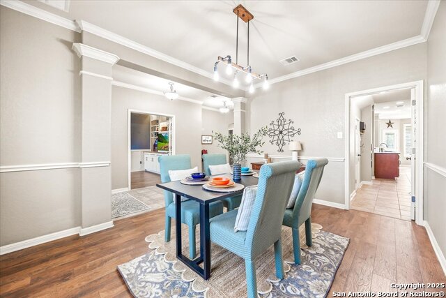 Image 2 of 65 For 2738 Trinity View