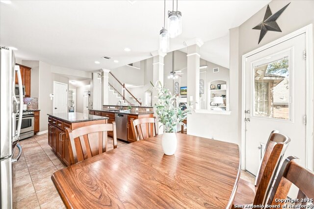 Image 20 of 65 For 2738 Trinity View