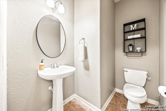 Image 32 of 65 For 2738 Trinity View