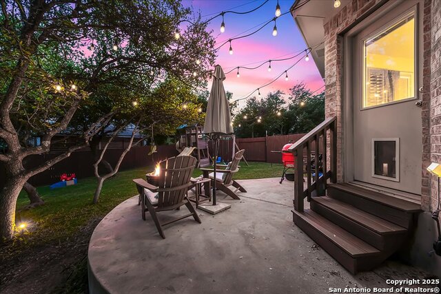 Image 34 of 65 For 2738 Trinity View