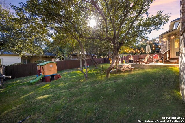 Image 36 of 65 For 2738 Trinity View