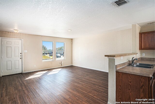 Image 3 of 16 For 136 Gatewood Bay