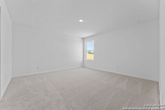 Image 8 of 23 For 2206 Collins Aly