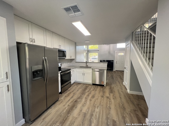 Image 10 of 34 For 12219 Stoney Crossing