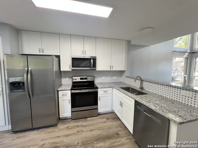 Image 8 of 34 For 12219 Stoney Crossing