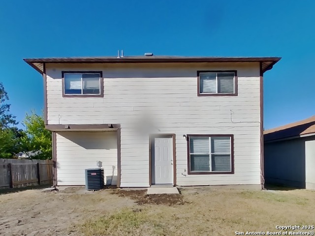 Image 16 of 18 For 10170 Paddlefish