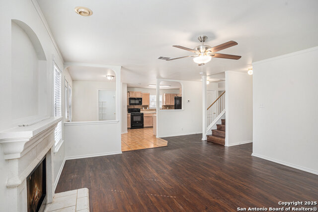 Image 5 of 17 For 9106 Valhalla