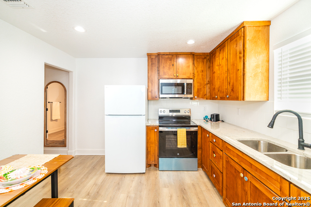 Image 23 of 34 For 319 Andrews