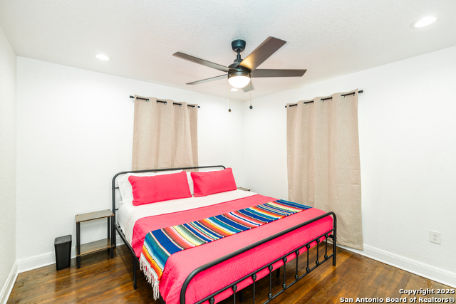 Image 31 of 34 For 319 Andrews