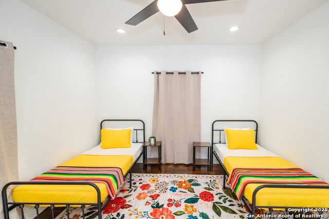 Image 9 of 34 For 319 Andrews