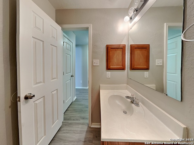 Image 12 of 16 For 9506 Lookover Bay