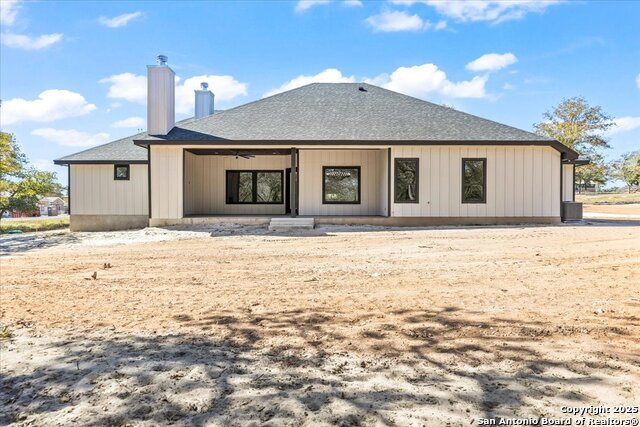 Listing photo id 37 for 164 Hondo Ridge