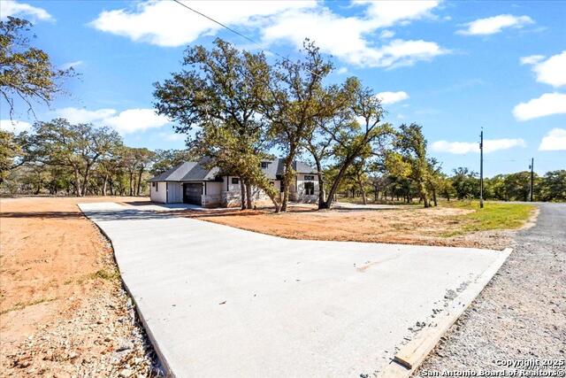 Listing photo id 5 for 164 Hondo Ridge