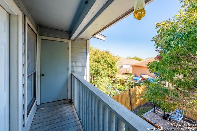 Image 27 of 30 For 7568 Windsor Oaks